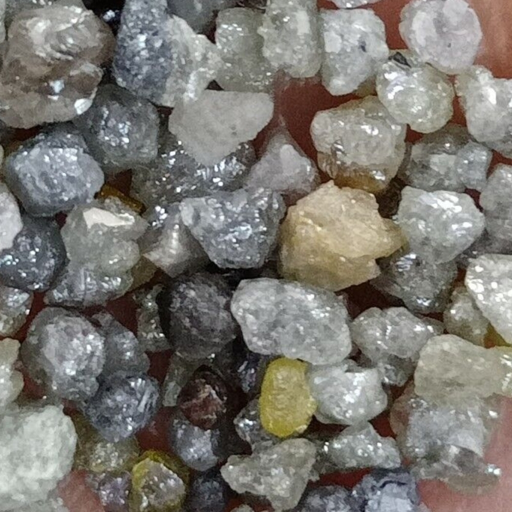 loose raw REAL diamonds
